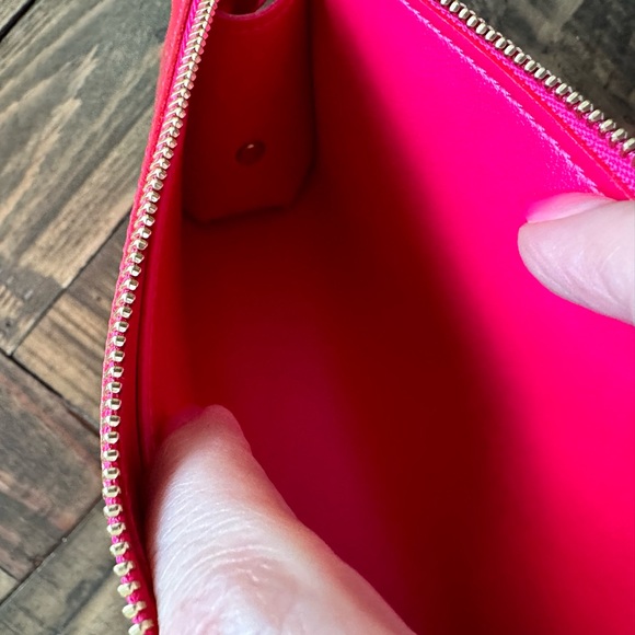 Louis Vuitton Monogram Vernis Trousse Cosmetic Pouch - Picture 2 of 10